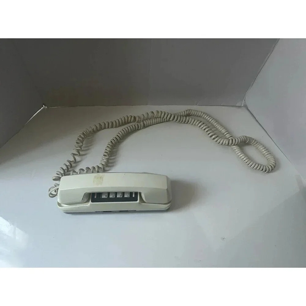 Vintage GTE Corded Phone Telephone